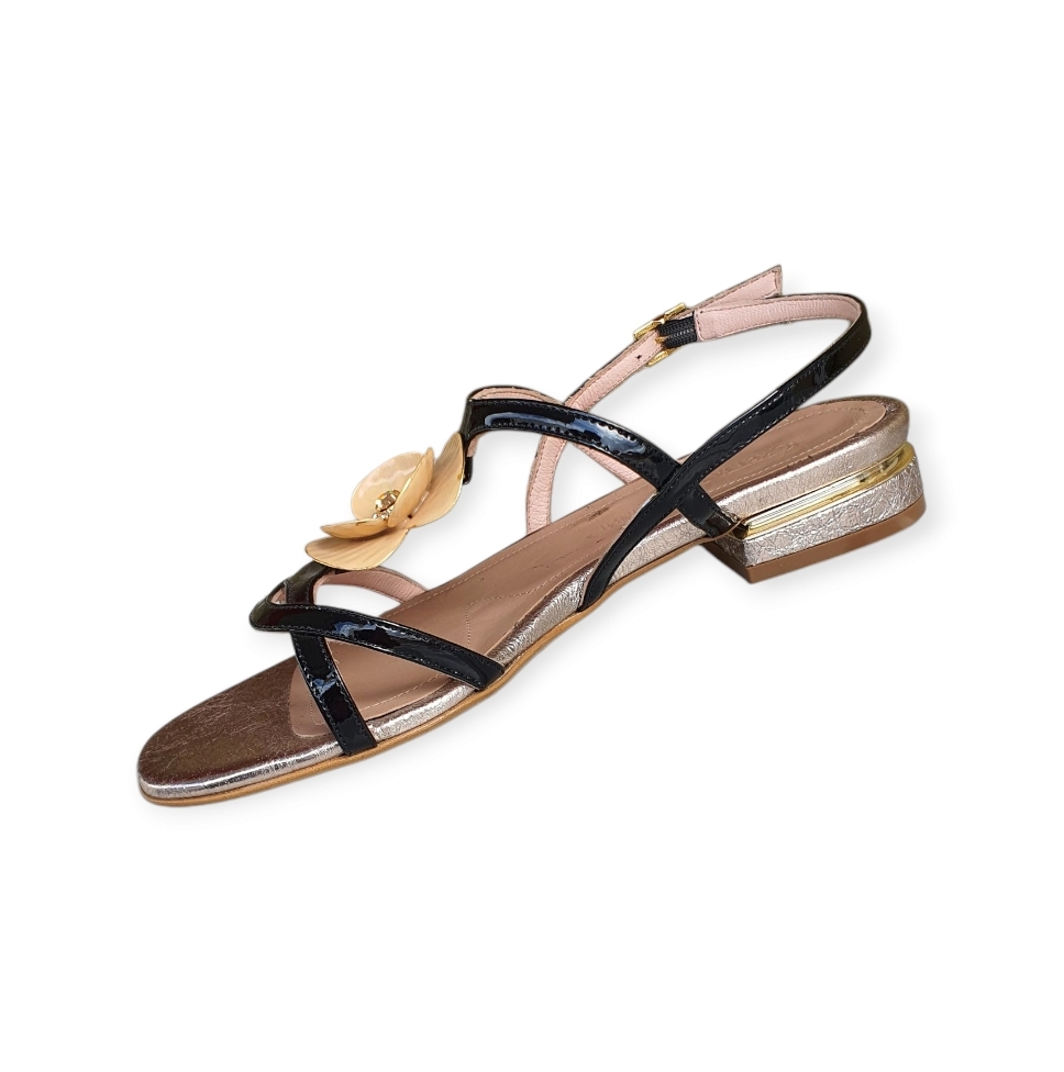 5706 Vernice Nera-cipria